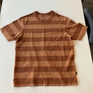 Men’s Patagonia striped shirt - new - size L